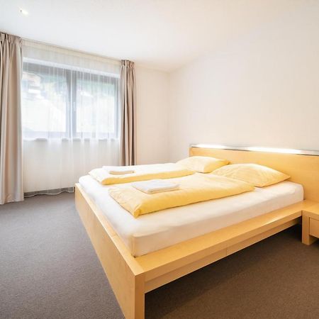 Bohemia Apartments 가글린 외부 사진