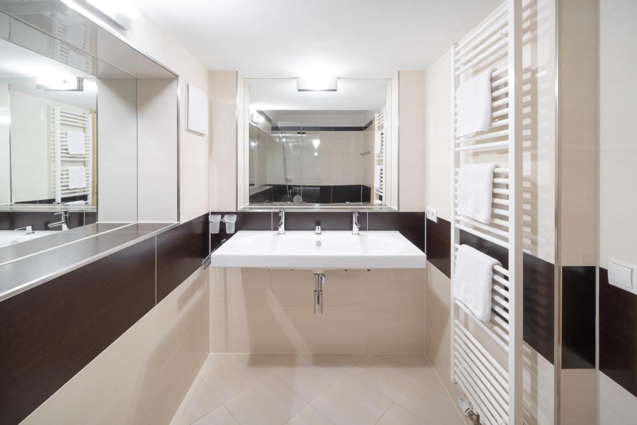 Bohemia Apartments 가글린 외부 사진